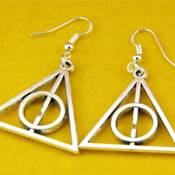 NWOT Silver Deathly Hallows Harry Potter Earrings - Picture 6 of 8